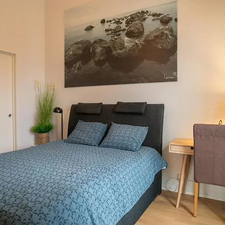 아파트 Nature In The - Modern Loft, Amazing Views 에스포