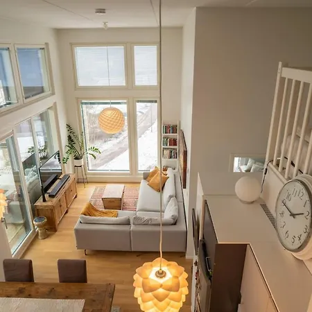 Nature In The - Modern Loft, Amazing Views 아파트